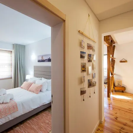 In Santos Neighborhood, Lisbons Trendy Area Appartement *